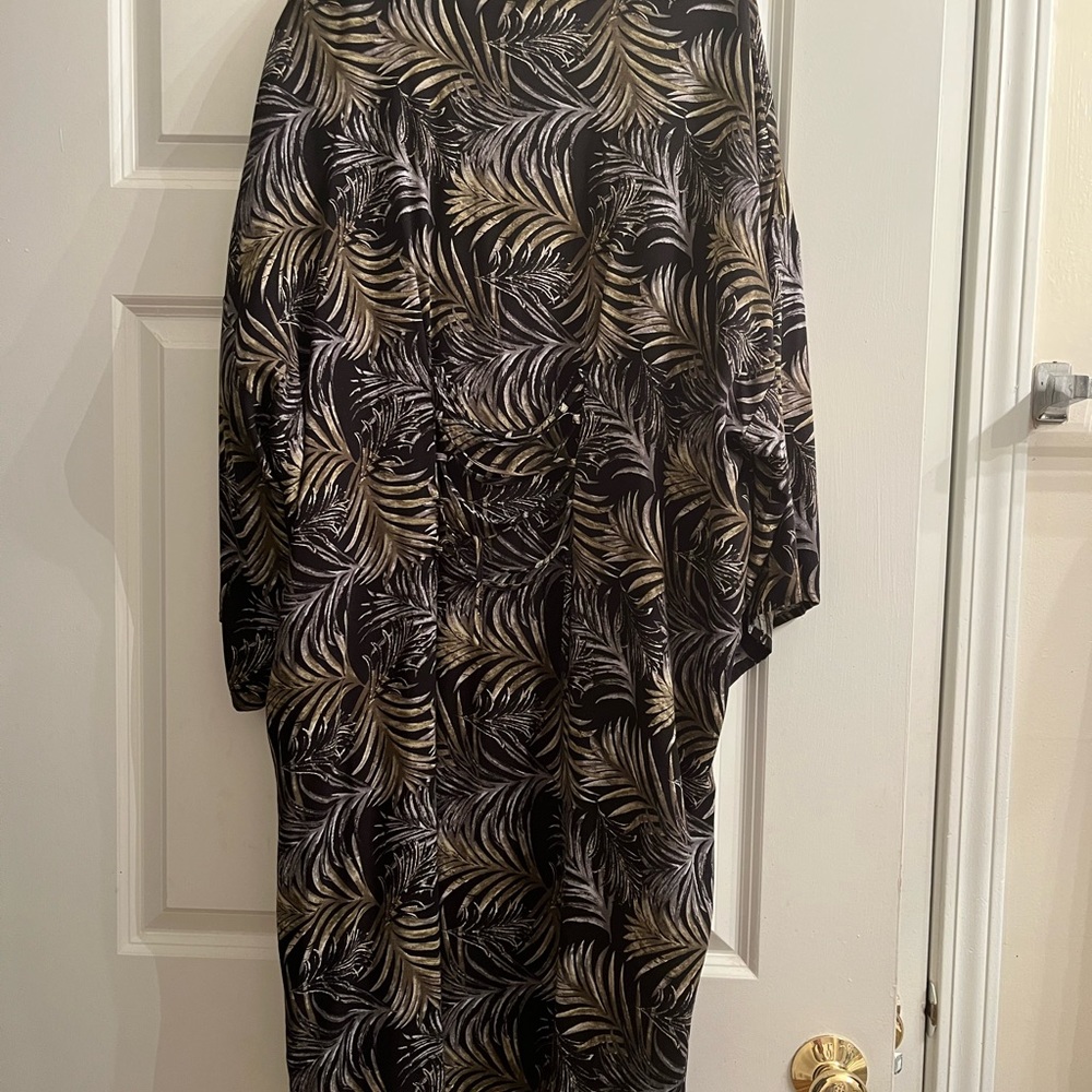 Women’s Duster - Picture 2 of 2
